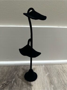 Black Velvet Fishtail Jewelry Earring Stand - Holds 6 pair of earrings